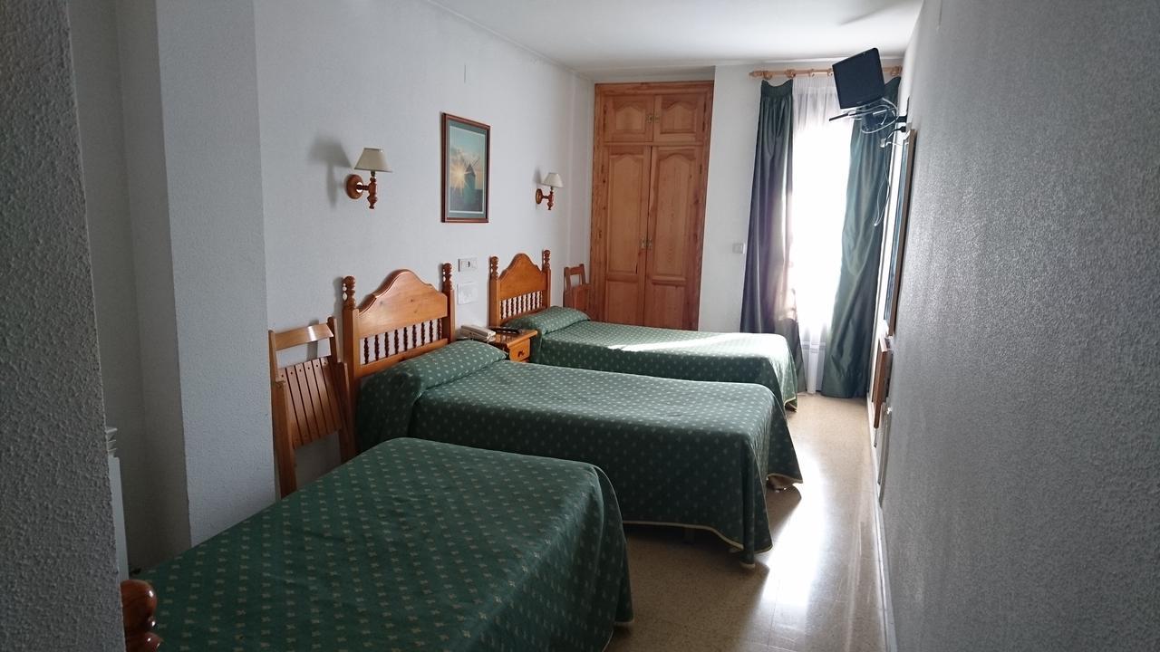 Hotel Valmar Villar de Olalla Zewnętrze zdjęcie