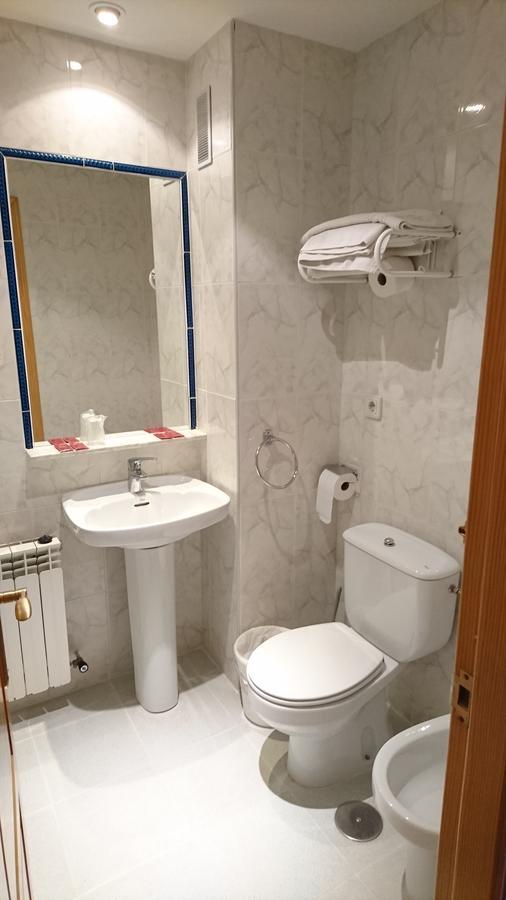 Hotel Valmar Villar de Olalla Zewnętrze zdjęcie