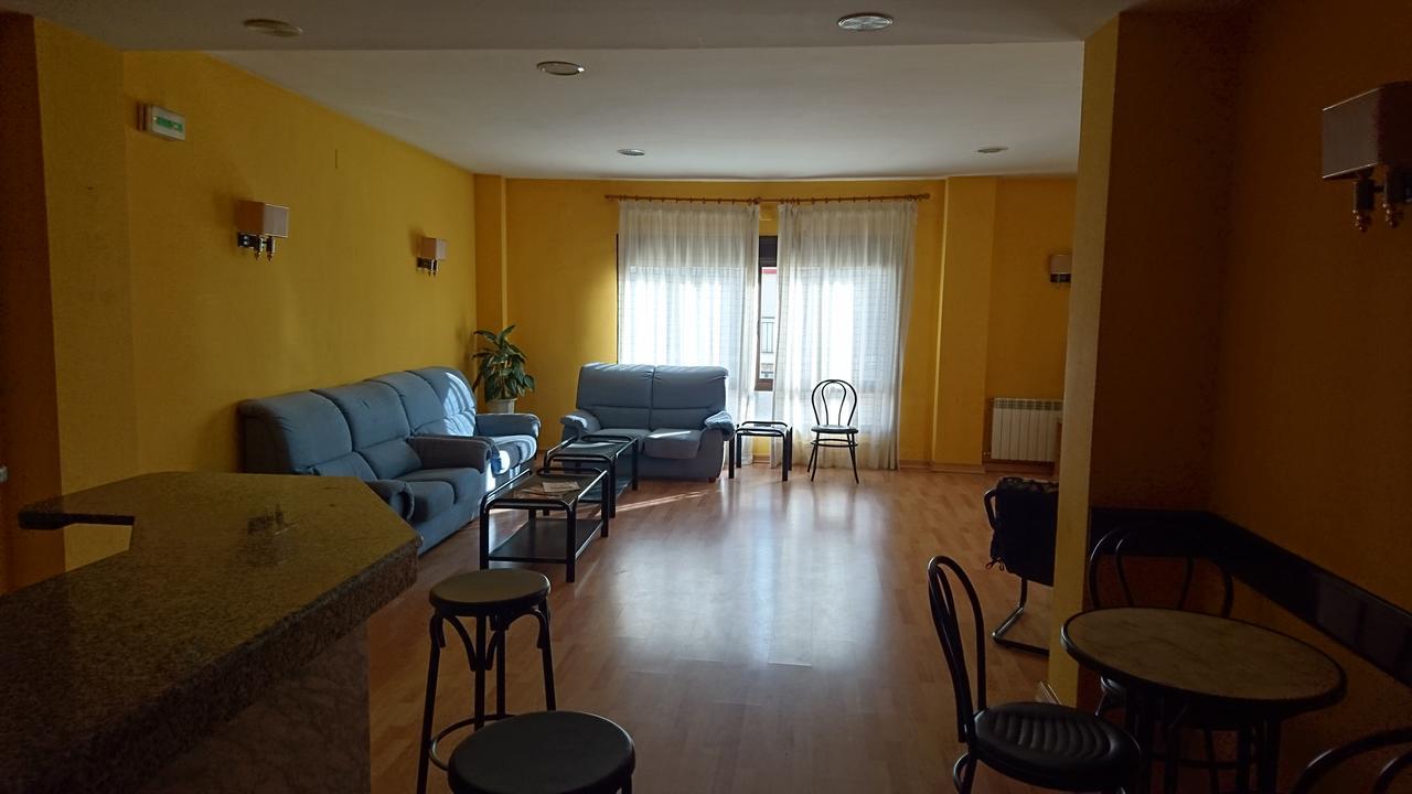 Hotel Valmar Villar de Olalla Zewnętrze zdjęcie